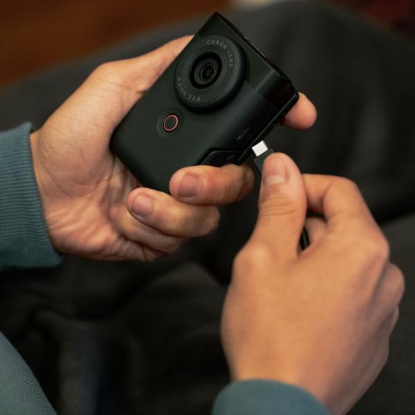 Canon Powershot V10 Black Vlogging Kit