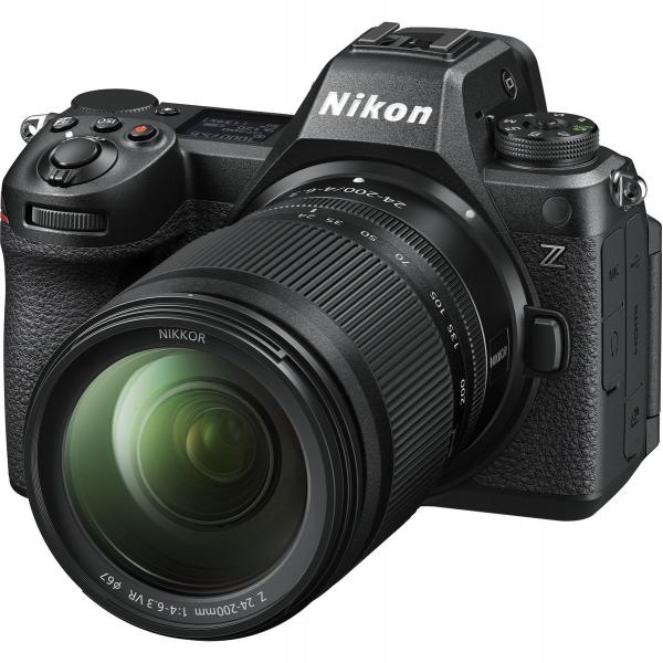 Nikon Z6III + Z 24-200mm f/4-6.3 VR