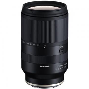 Tamron AF 18-300mm f/3.5-6.3 DI III-A VC VXD...