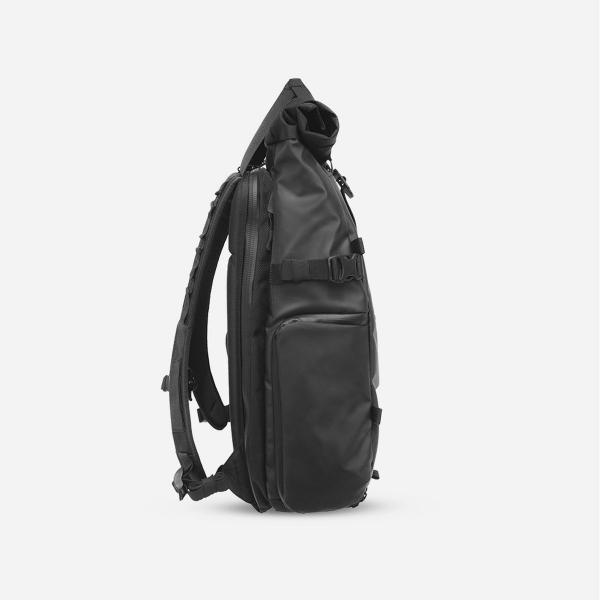 The PRVKE 21 Liter Black Travel Bundel