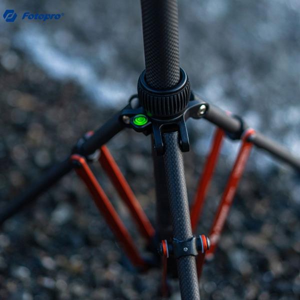 Fotopro TR-01C Carbon Lamp Tripod