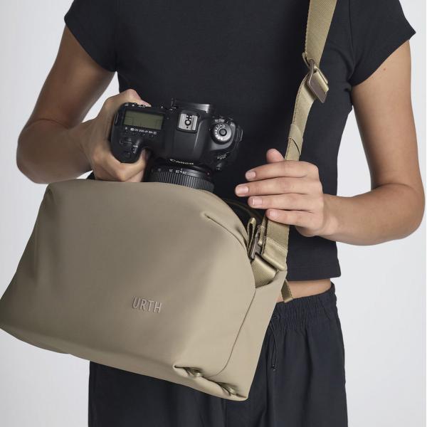 Dolomite Camera Sling 8l (Beige)